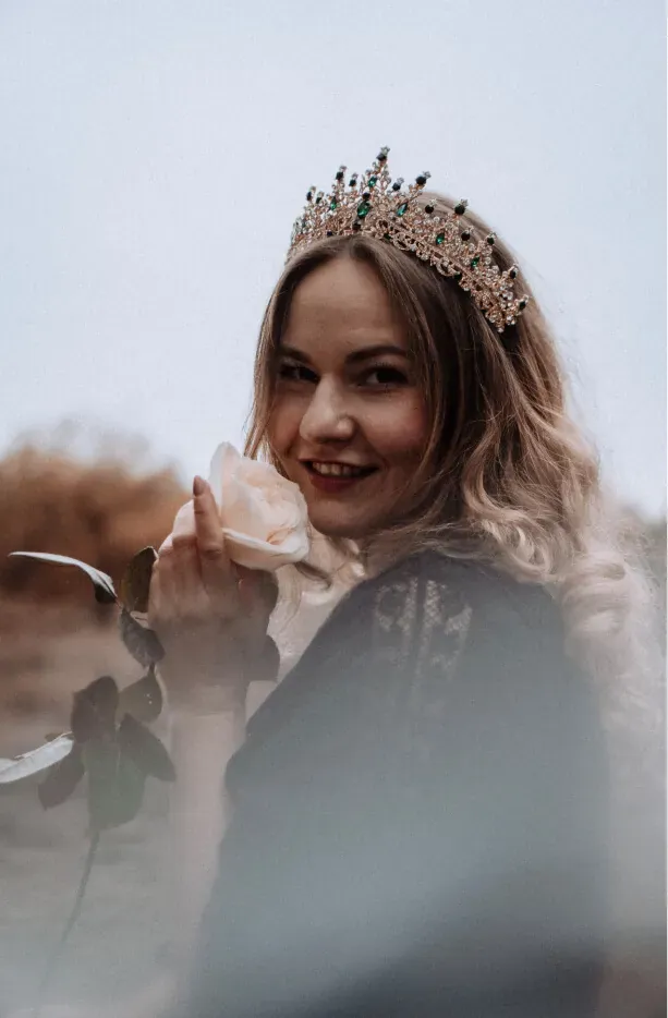 Corinna Kehl mit Krone